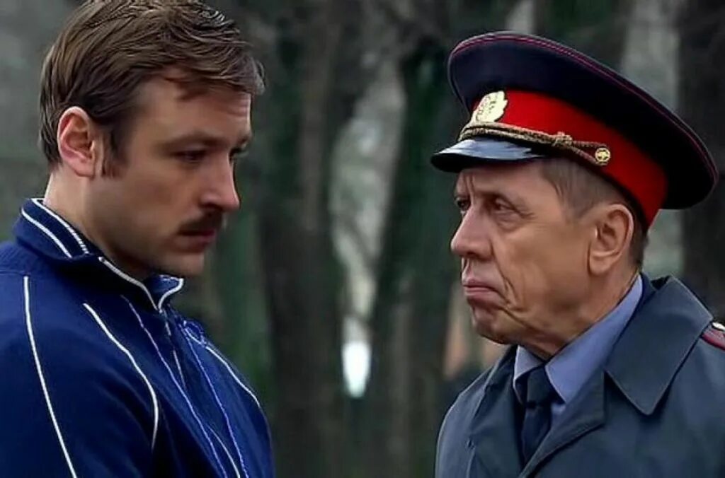 Российские детективы 24. При загадочных обстоятельствах (2009).