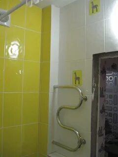 Стояк отопления в ванной