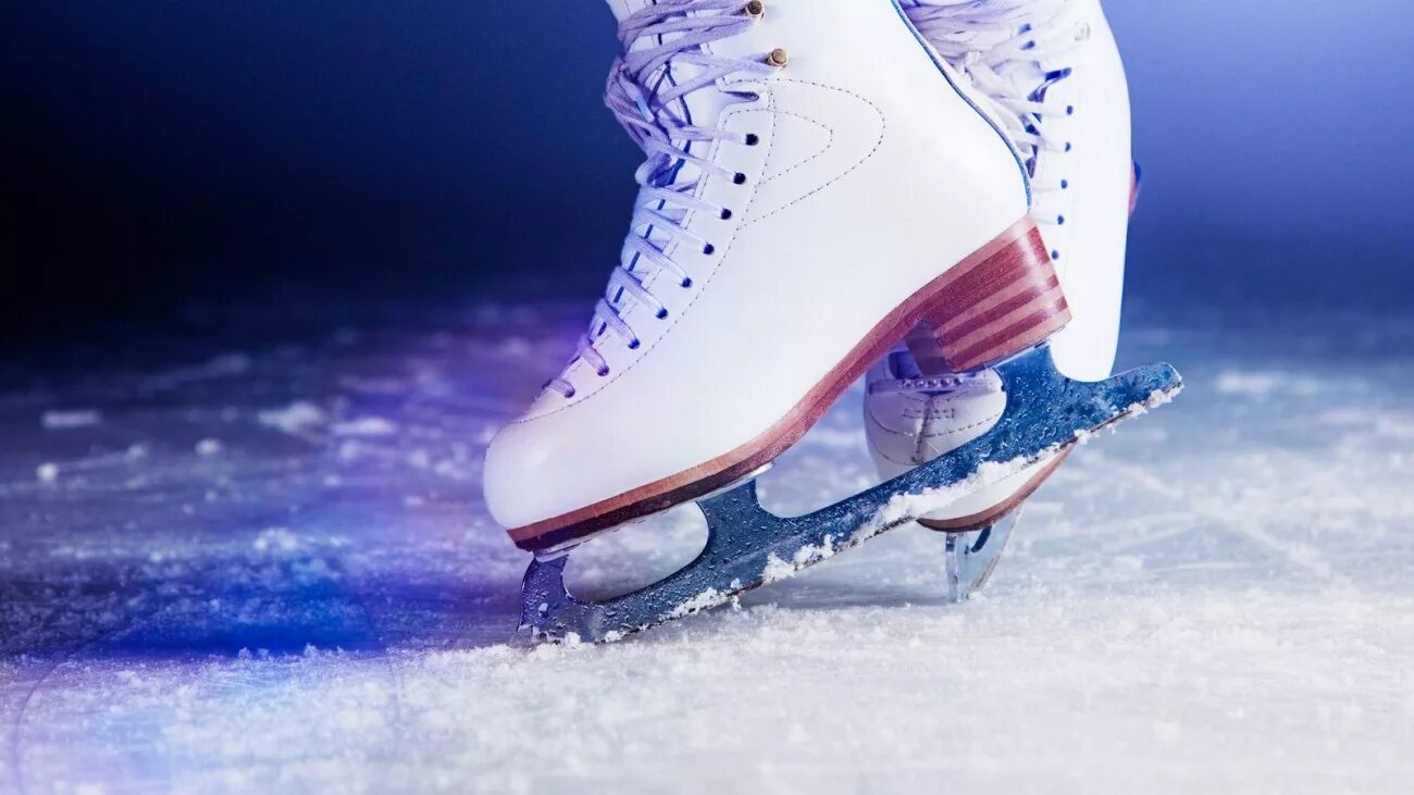 Ice rink skates