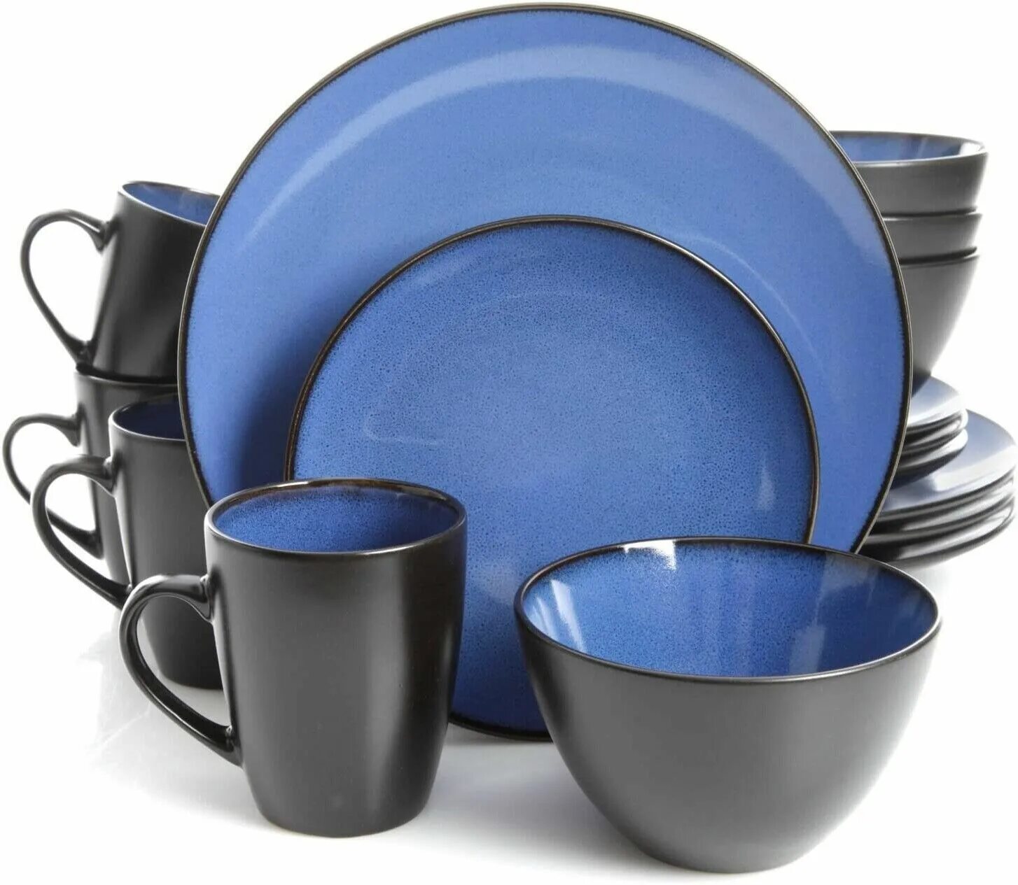 Синяя посуда. Посуда люминарк бирюзового цвета. Голубая посуда. Набор керамической посуды. Набор посуды столовой синий.