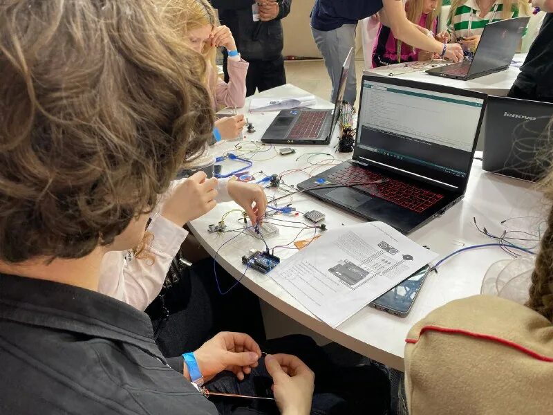 мехатроника и робототехника мгту баумана. мехатроника и робототехника мгту. робототехника бауманка. робототехника бауманка. робототехника бауманка.