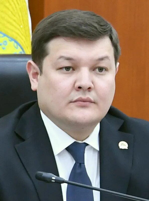 Оралов асхат раздыкович биография. Оралов мейрамбай аскербаевич. Асхата оралова. Министр культуры казахстана 2023. Оралов асхат 2014 фото.