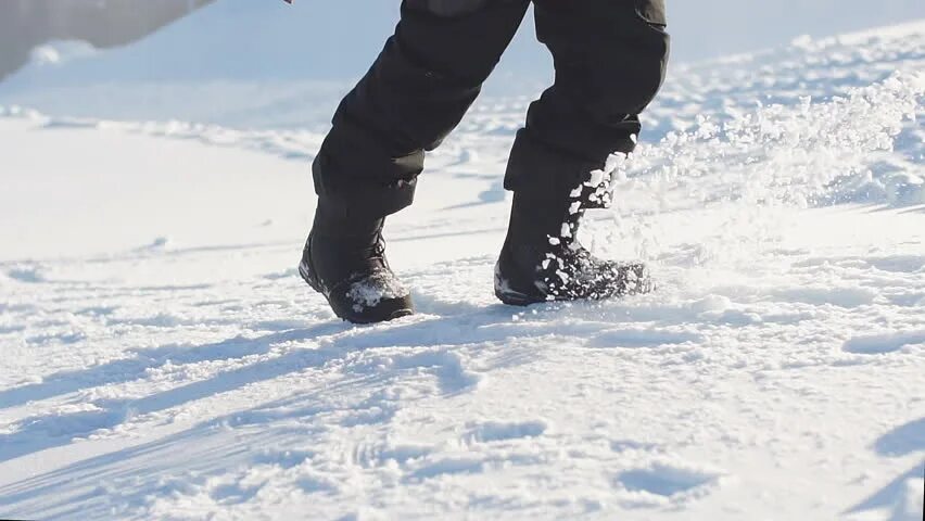 Walking snow rum перевод. Walking Snow Rim. Walking Snow rum.