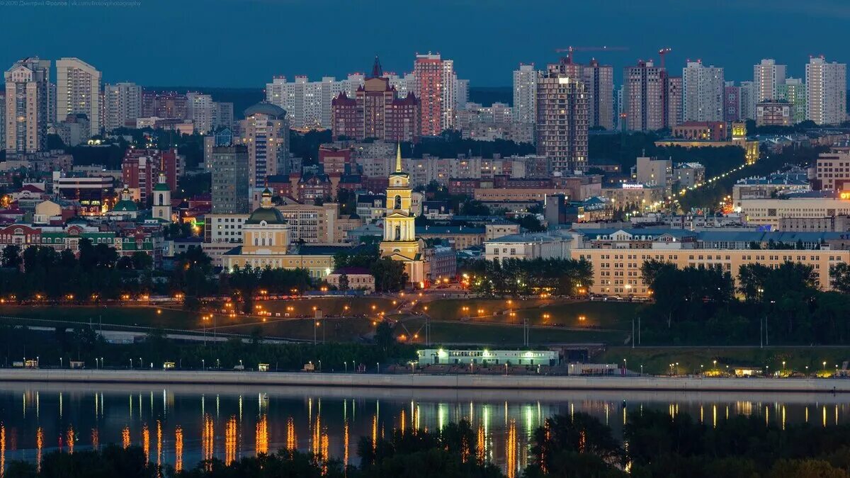 Piła польша. Горд пей. Горд пей. Горд пей. Нью-йорк.