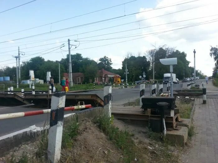 Железнодорожный переезд. ЖД переезд. Заброшенный ЖД переезд. Старый Железнодорожный переезд. Варшавская расторгуево на сегодня с изменениями