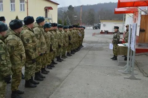 20 военнослужащих