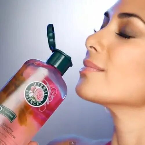 Хербал эсенсес шампунь Ромашка упаковка 2000 года. Herbal Essences с макадамией фото. Herbal Essences Shine collection Brilliance купить.