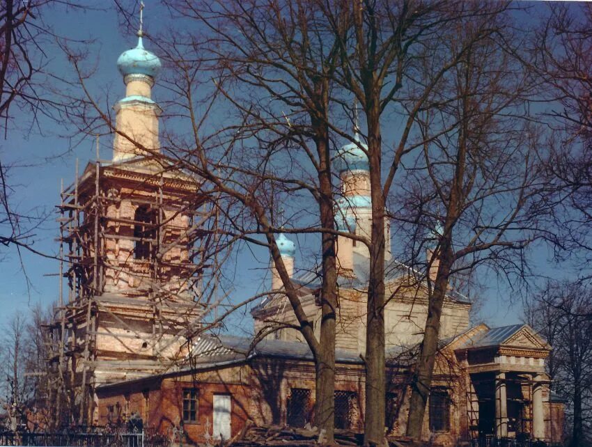 Волоколамск покровское. Покровское (деревня, волоколамский городской округ). Село покровское волоколамский район. Волоколамск покровское. Храм покрова пресвятой богородицы (волоколамск).