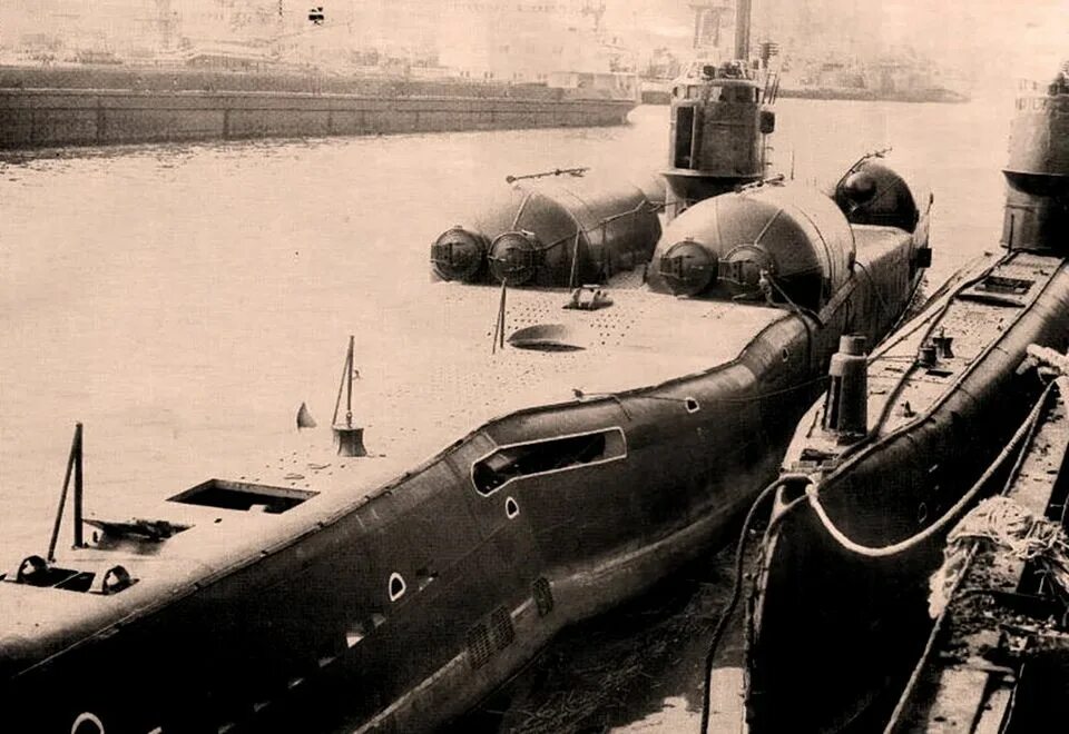 Подводные лодки проекта 613. Подводная лодка 613 э Катран. Подводная лодка проекта 613э Катран. Подлодки СССР проект 613. Нужна пл