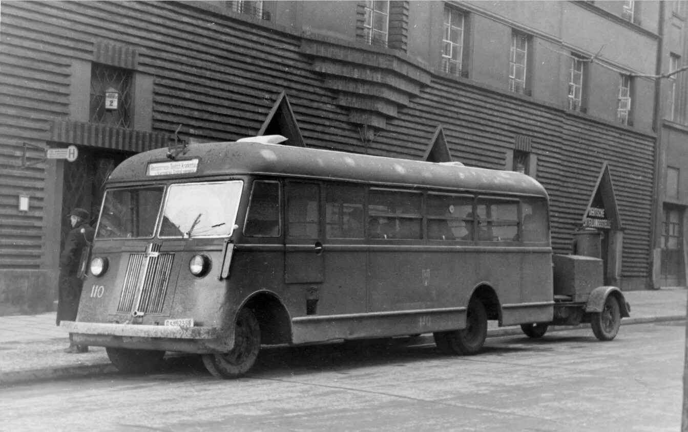 Штабной автобус Опель блиц. Opel Blitz 1940 автобус. Отечественные автобусы. Военный автобус.