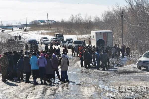 Погода осколково алтайский край. Осколково Алейский район. Село Усть Порозиха. Алтай Осколково. Село Осколково Алейский район амбулатория.