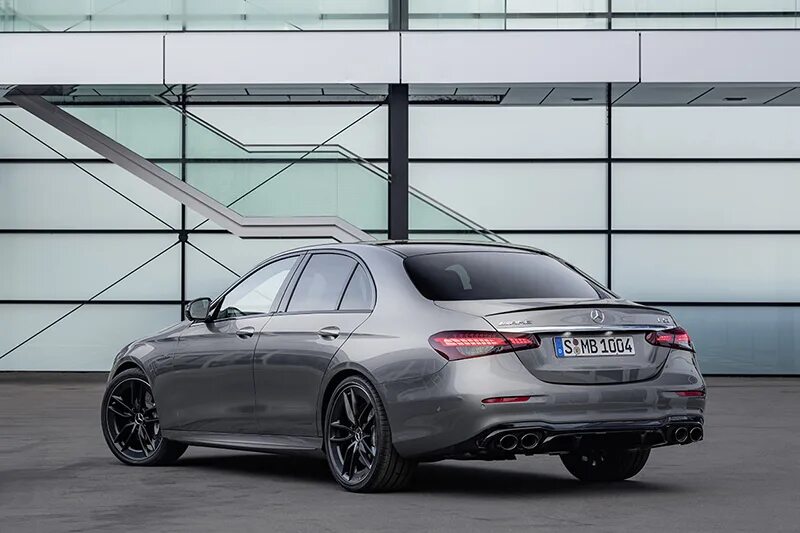 Новая 4 53. Mercedes e53 amg coupe 2020. Mercedes-benz amg купе 2021. Mercedes e53 amg coupe 2021. Mercedes cls 53 amg 2020.
