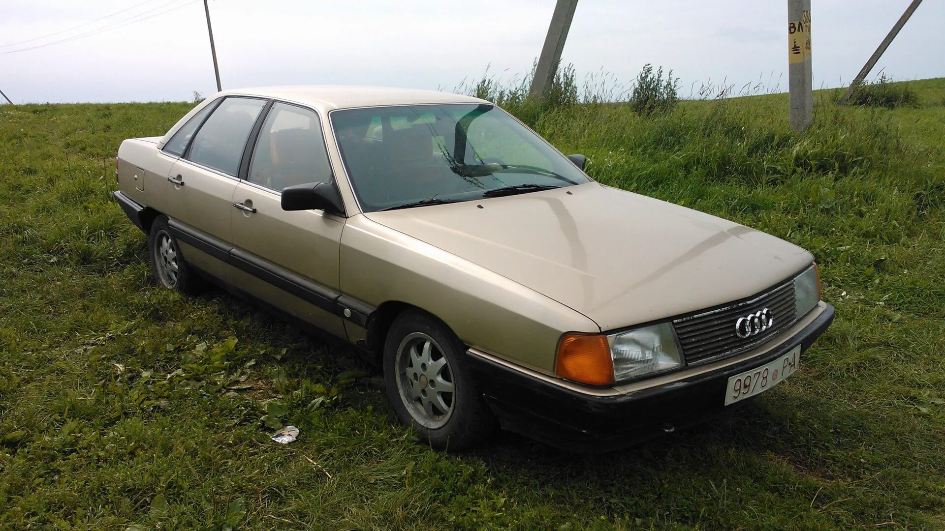 Ауди сотка бочка. Ауди 100 бочка фото. Ауди 100 бочка 1989. Audi 100 бочка. Ауди 100 бочка.