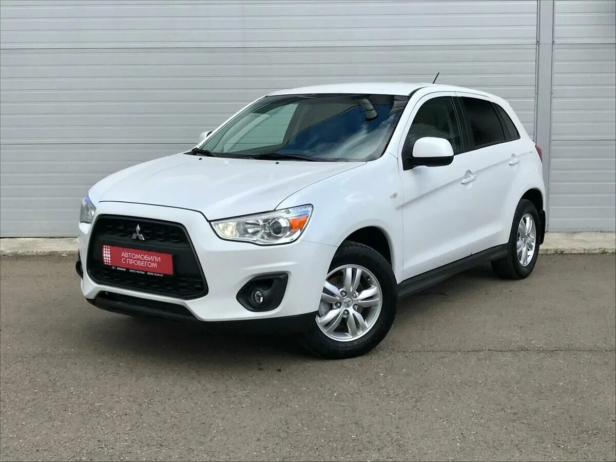 Мицубиси асх бу купить. Митсубиси АСХ 2013 белая. Mitsubishi ASX 2013 белый. Митсубиси АСХ 2013. Mitsubishi ASX 2013.