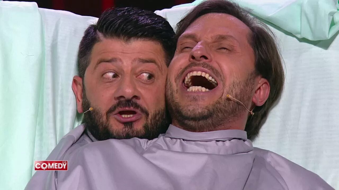 Камеди клаб галустян и ревва. Камеди галустян и рева. Ревва и галустян. Камеди галустян и рева. Ревва и галустян камеди.