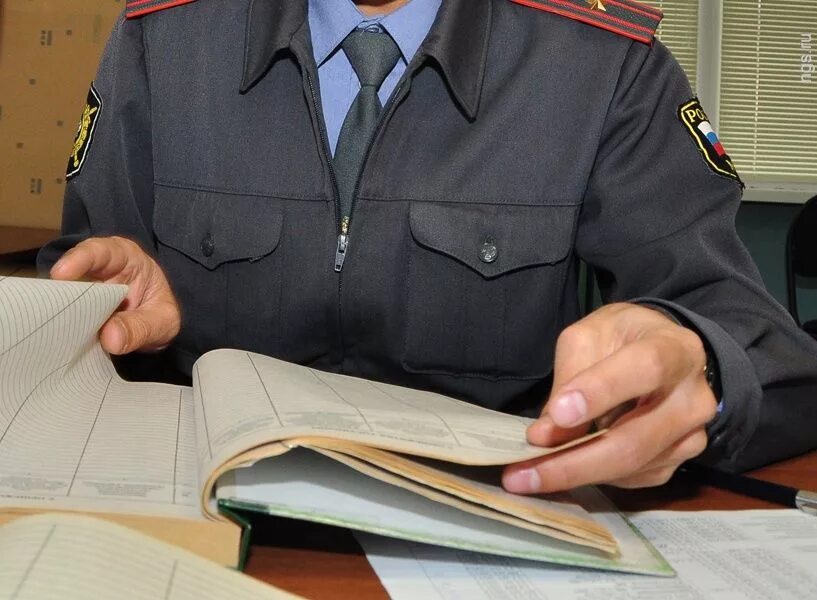 Предварительная проверка полиция. Подготовка следователя. Обращение граждан в полицию. Полиция инта. Ложный звонок в полицию.