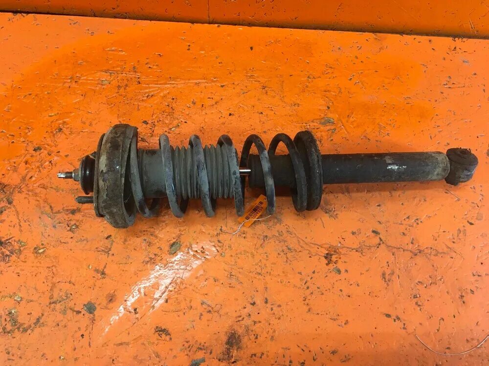 Амортизатор hyundai sonata. Амортизаторы для хендай соната yf. Задние амортизаторы хендай соната тагаз. Задние амортизаторы хендай соната тагаз. Хендай соната 2008 года задние стойки.