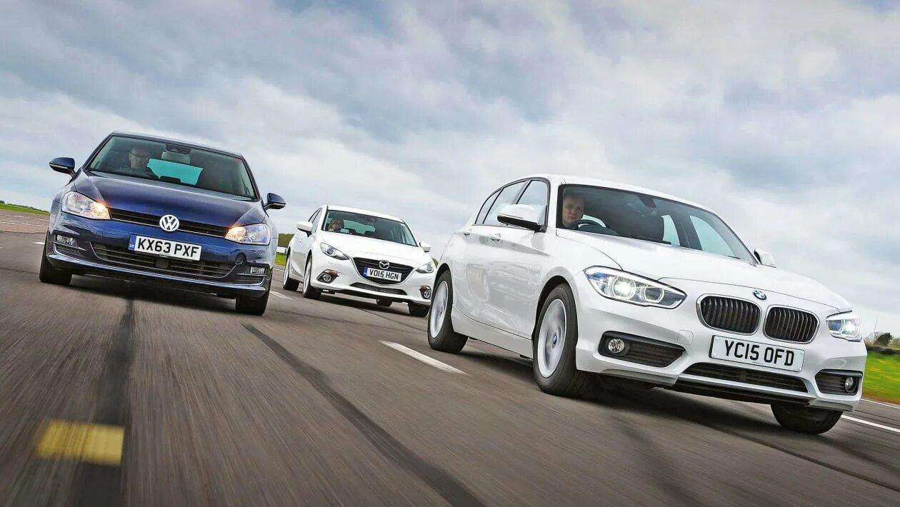 Легендарная гонка passat vs bmw. Гонка amg gt vs bmw m5. Bmw vs vw. Audi a8 vs audi a4. Bmw mercedes audi volkswagen.