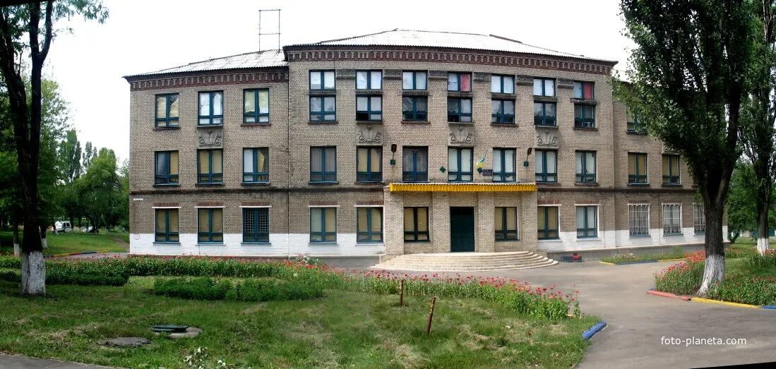 Школы города горловки