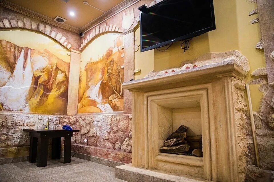 Гора митридат в керчи. Керчь красивые места. Колоннада в керчи. Семейная баня. Вива керчь.