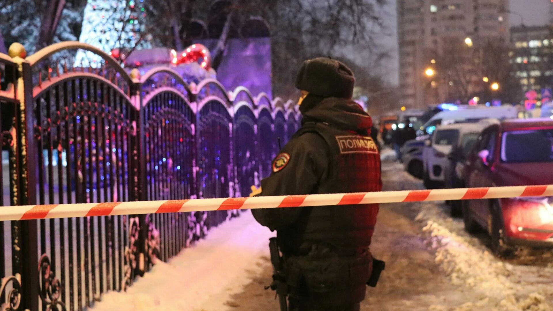 Стрелок МФЦ Рязанский. Стрельба в МФЦ Рязанский. Стрельба в МФЦ В Москве в 2021. Нападение стрелка