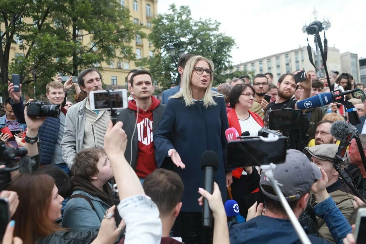 Провокаторы россии. Митинг оппозиции в Москве.