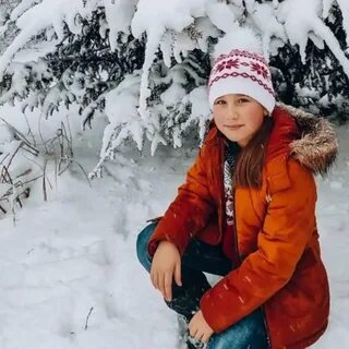 Жила девочка настя впр