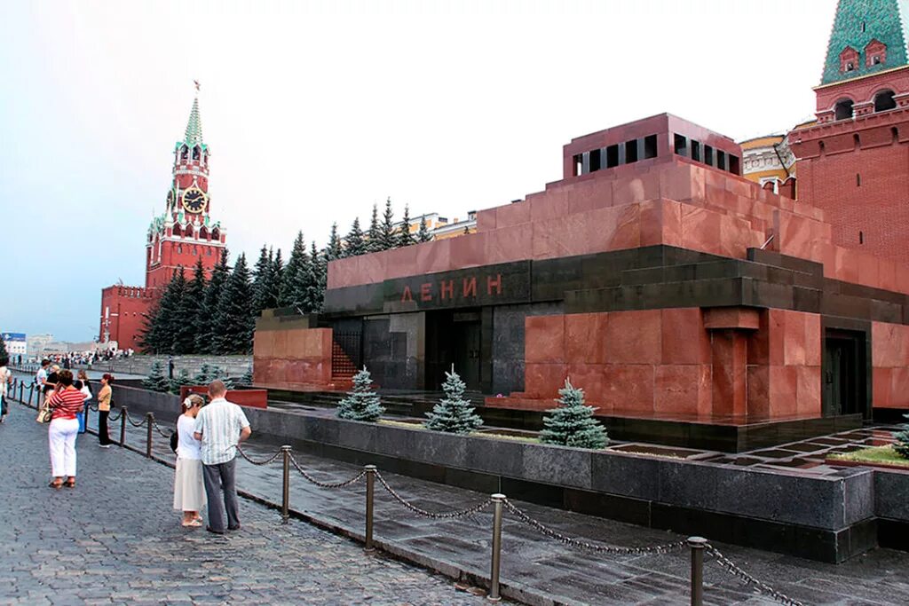 Автор мавзолея ленина. Мавзолей Ленина в Москве. Мавзолей в.и Ленина на красной площади в Москве.