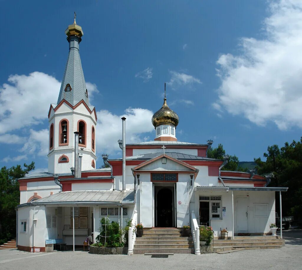 Храм святого преображения. Преображенский собор донецк. Свято-преображенский кафедральный собор донецк. Храм святого преображения. Храм святого преображения.