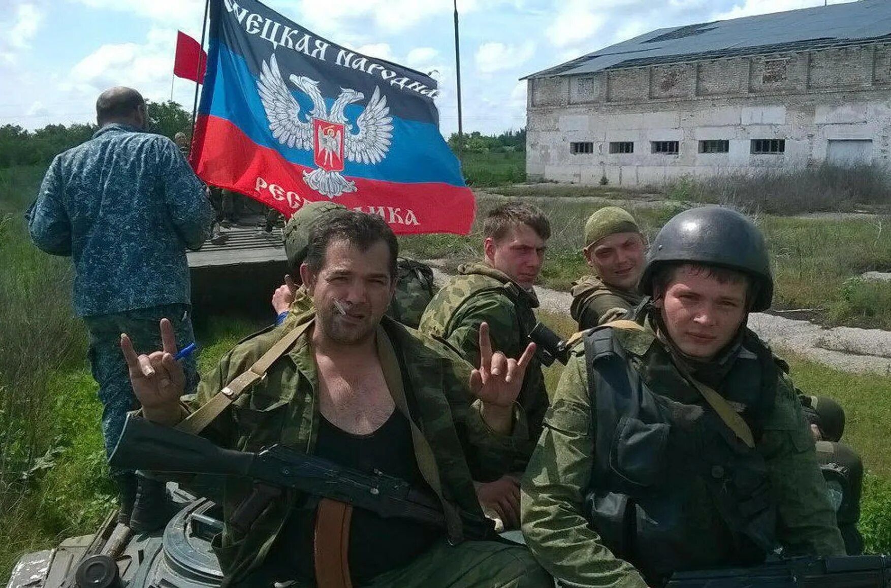 Днр последнее видео. Чвк вагнера на донбассе. чвк вагнера беларусь. чвк вагнера на донбассе 2014. чвк вагнера в днр.