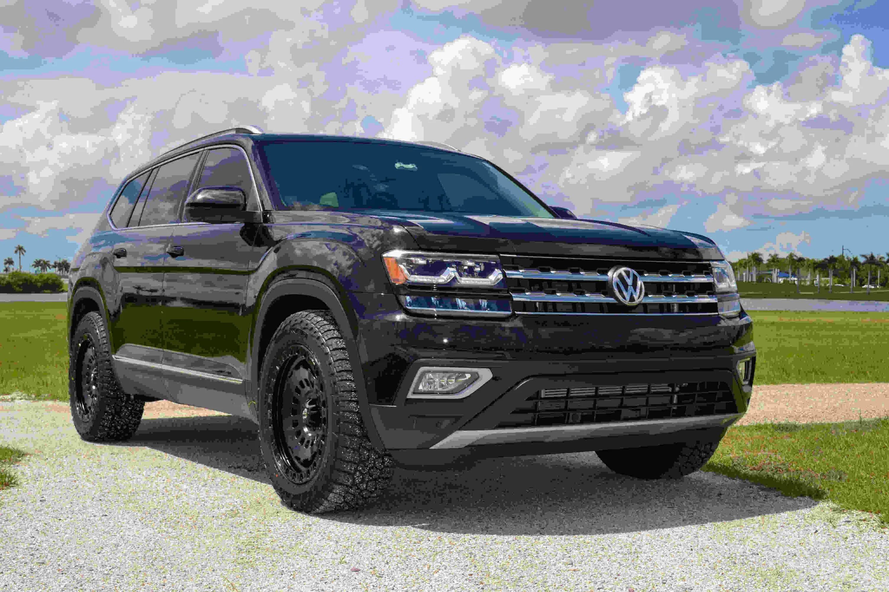 W atlas. Фольксваген атлас оффроуд. vw atlas tuning. volkswagen atlas lifted. vw terramont r22.