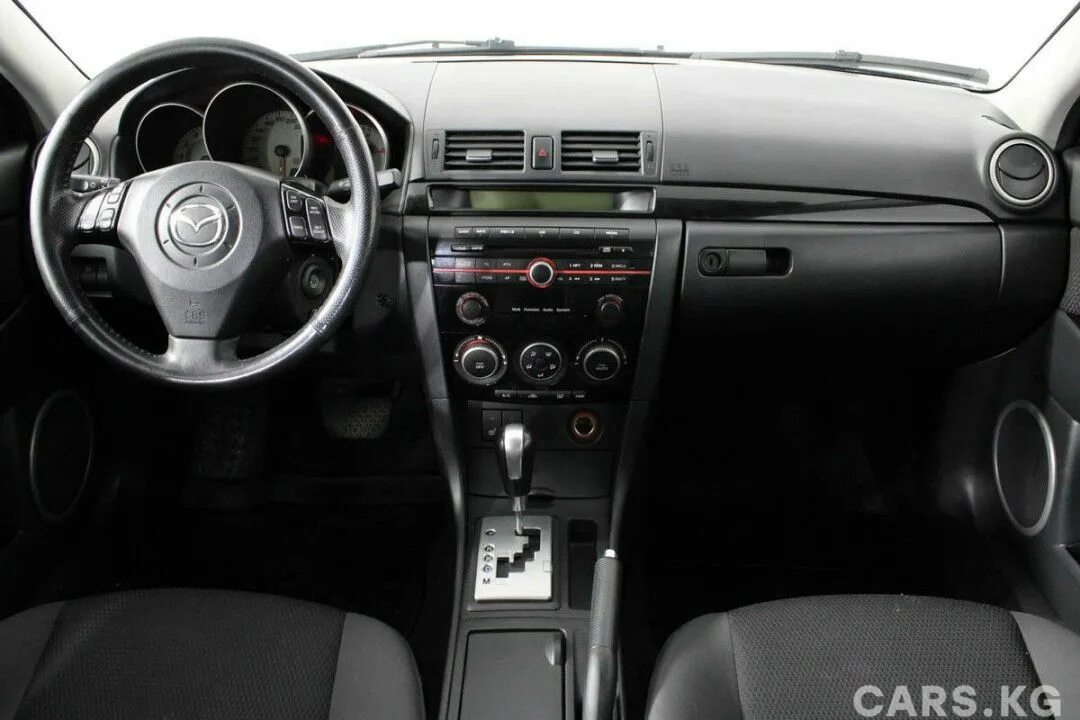 Mazda 3 2008 хэтчбек салон. Мазда 3 хэтчбек 2008 салон. Мазда 3 седан 2008 салон. Mazda 3 BK хэтчбек салон. Салон мазда 3 бк