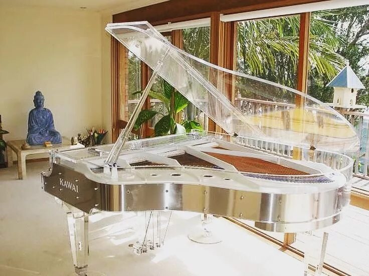 Самый дорогой рояль. Рояль crystal steinway. Пианино heintzman crystal. Heintzman crystal piano. Дорогое пианино.