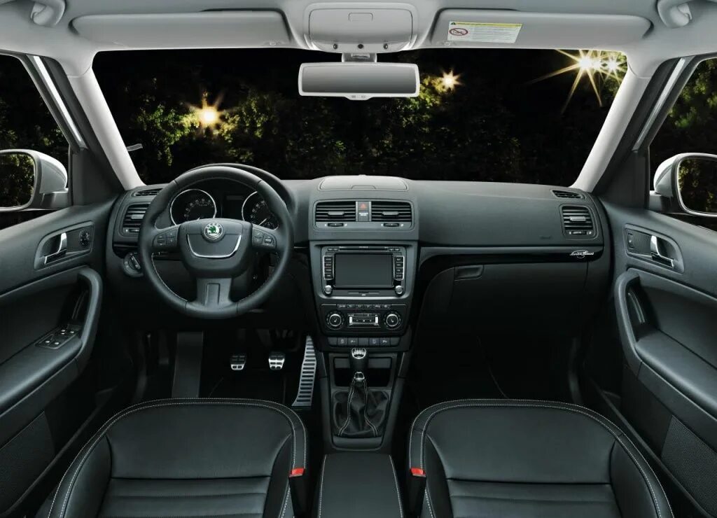 Етти салон. Skoda yeti 2011 interior. Skoda yeti 2013 салон. Skoda yeti 2011 interior. Етти салон.
