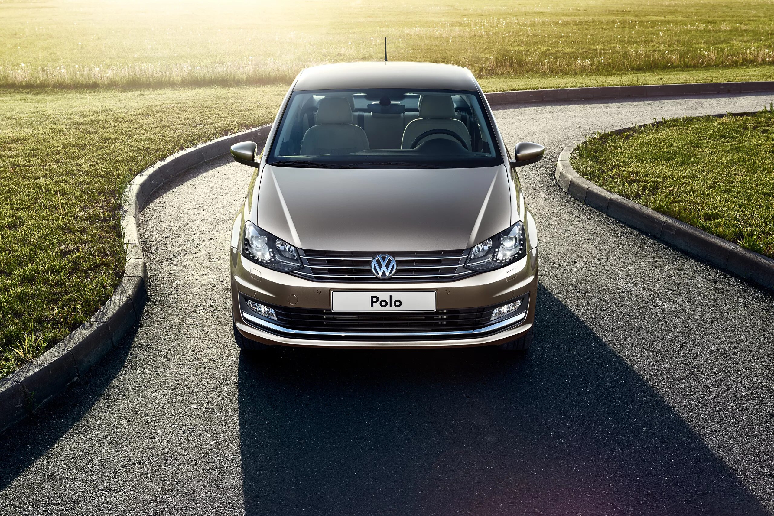 Фото седанов фольксваген. Volkswagen polo sedan 2015. vw polo sedan 2015. фольксваген поло седан 2015. vw поло седан 2015.