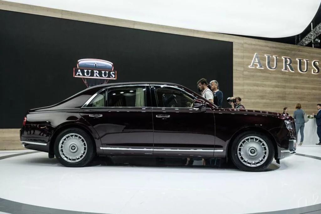 Седан Aurus Senat. Аурус s600. Аурус Сенат седан s600. Aurus Senat s600 металлик. Сколько стоит в россии автомобиль аурус