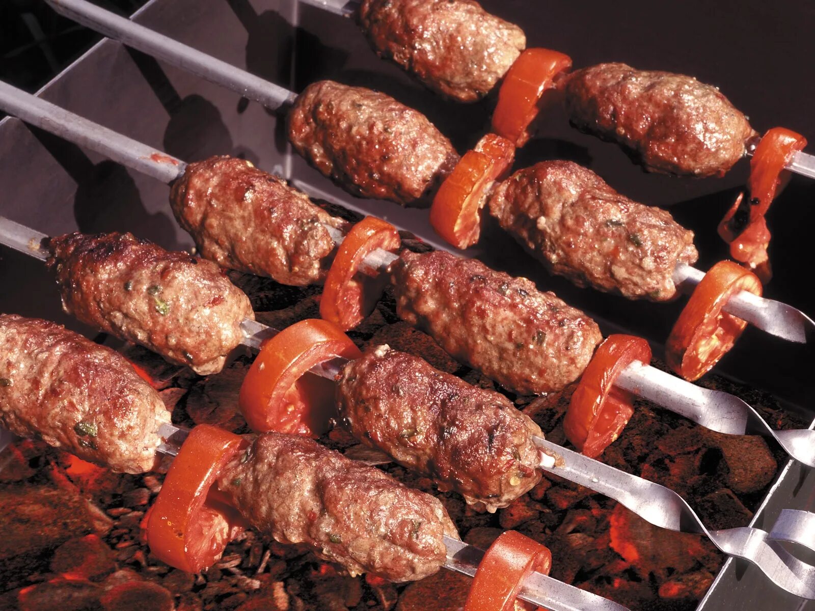 Рецепт шашлыка из свинины с помидорами
