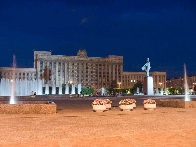 москва павелецкая площадь, 2, стр. фонтан на московской площади в санкт-петербурге. дом советов тула. московская площадь д 2. московская площадь д 2.