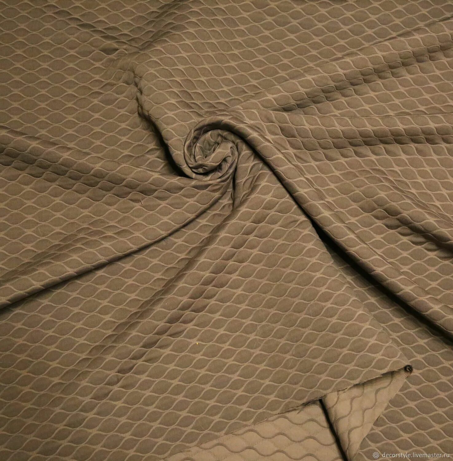 Какая ткань для покрывала. Какая ткань для покрывала. Плед на диван. Ткань стеганая для покрывала. Красивые накидки на диван.