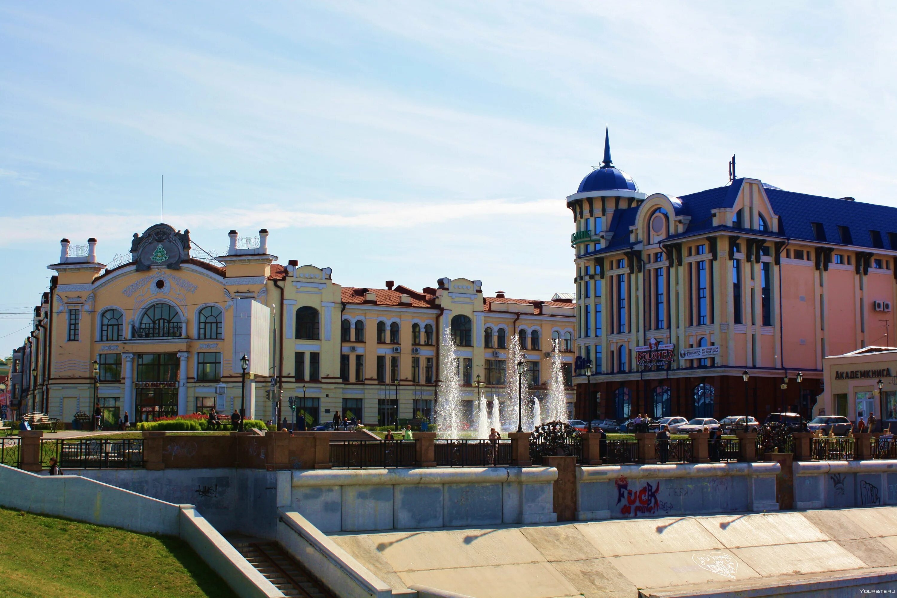 Г томск ру. Томск центр города. Современный Томск. Томск достопримечательности. Город Томск Главная достопримечательность.