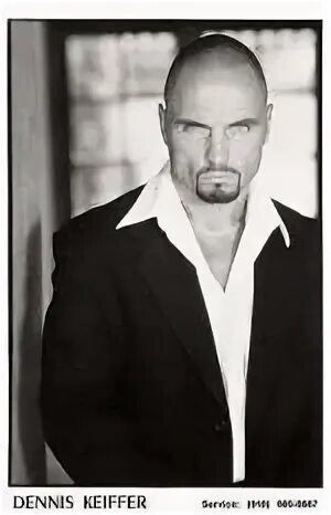 Таноай рид. Дэннис кейффер барака мк 2. Дэннис кейффер железный человек. Джейк кейффер. Джейк кейффер.