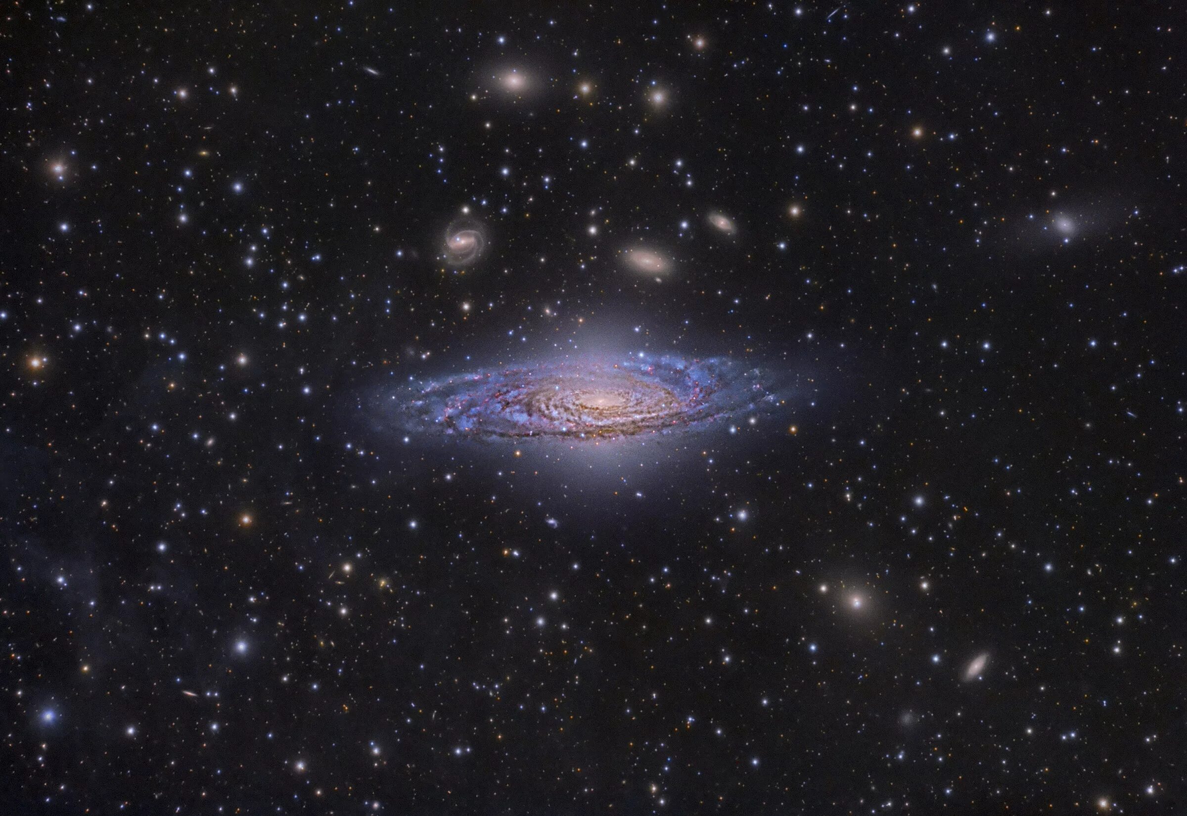 Галактика NGC 7331. NGC 7331-спиральная галактик. Альфа Центавра в Млечном пути. Вселенная Галактика Млечный путь. Звездное небо астронет