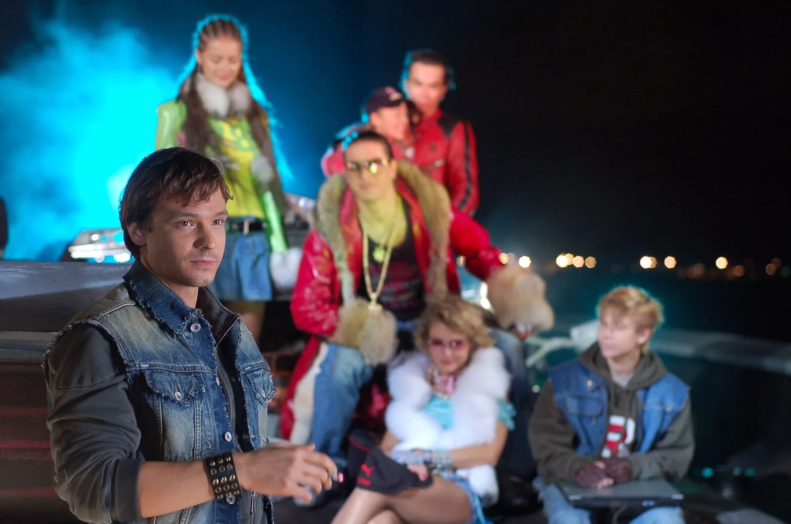 Стритрейсеры фильм 2008 докер. Станислав бондаренко стритрейсеры. Стритрейсеры музыка. Стритрейсеры фильм 2008. Стритрейсеры чадов.