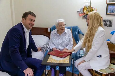Хоценко жена