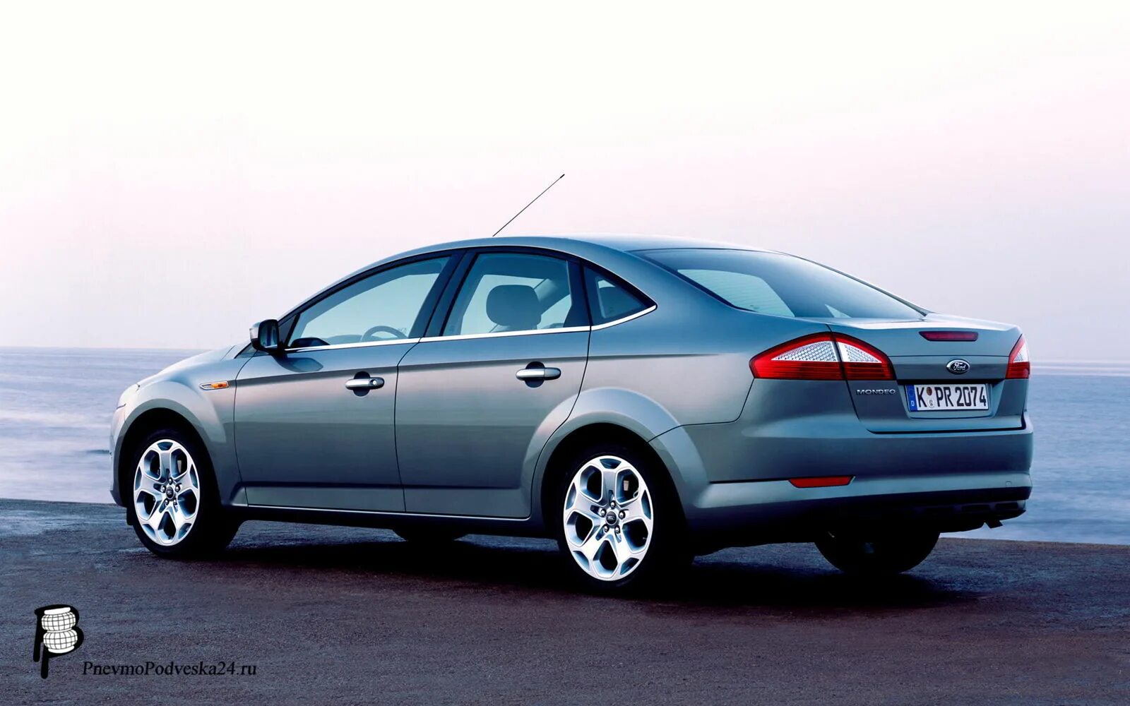 Гудит форд мондео. Ford Mondeo 4. Ford Mondeo 2008. Ford Mondeo 2007. Форд Мондео 2008.