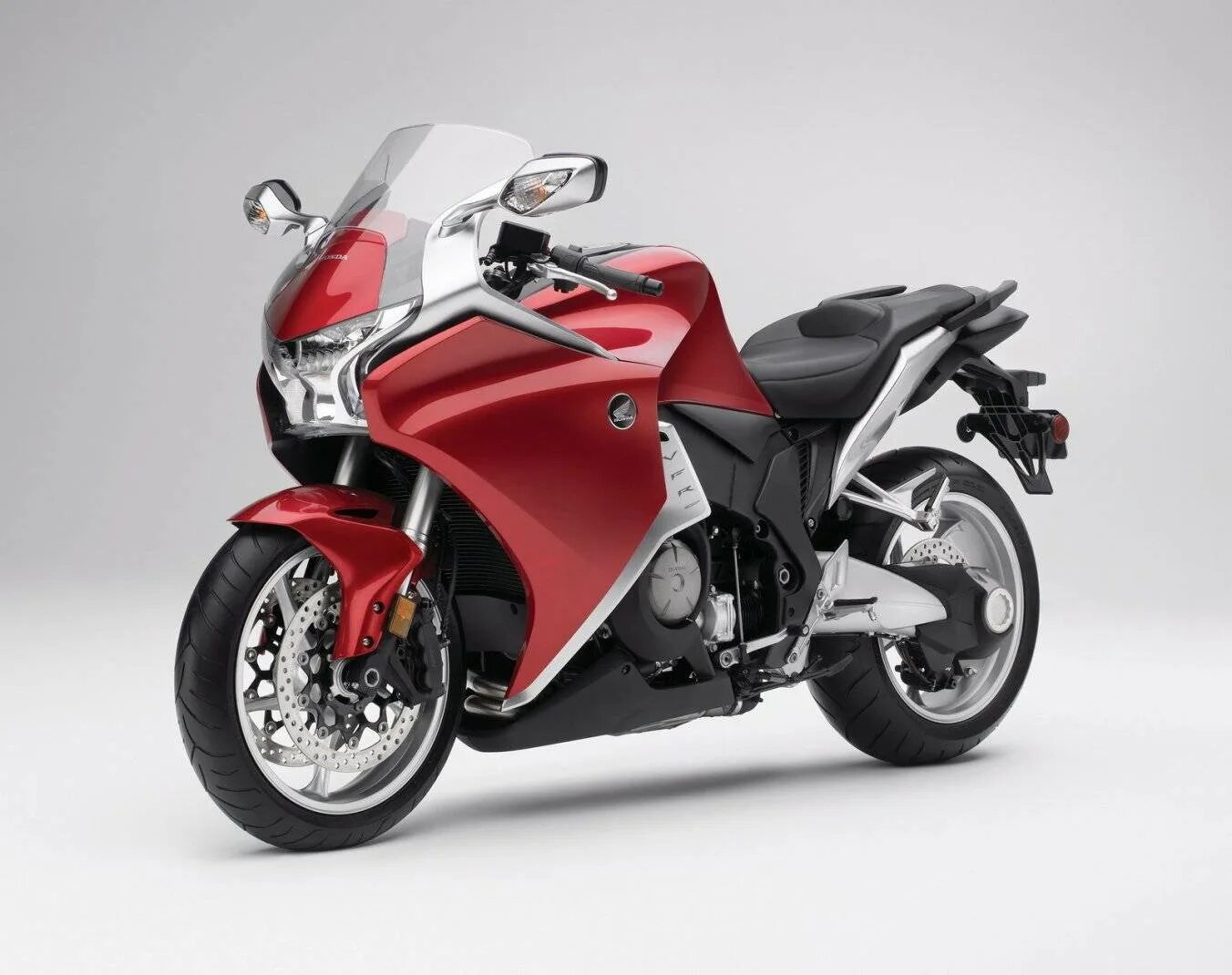 Honda vfr1200f. Honda VFR 1200. Мотоцикл Хонда ВФР 1200. Honda vfr1200 VFR. Хонда 1200 купить