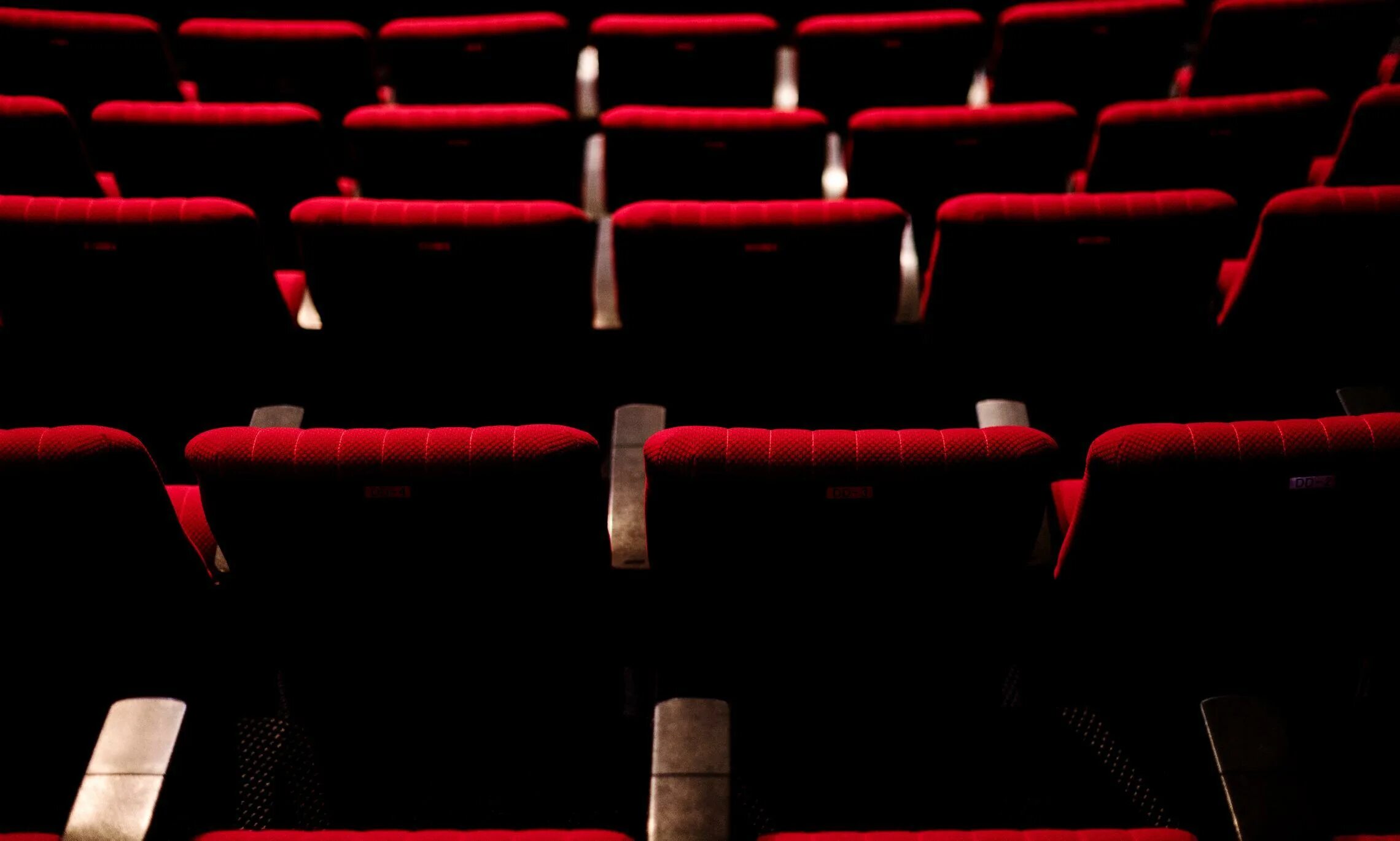 Theatre seats. Сиденье в театре фон.