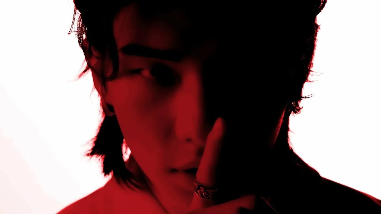 Хён джин stray kids. Contradicting. Хван хёнджин play with fire. Stray kids хёнджин. Stray kids hyunjin песня.
