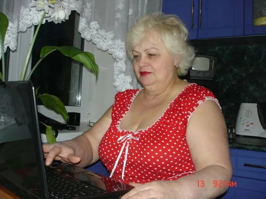Дама за 60 готова к приключениям 