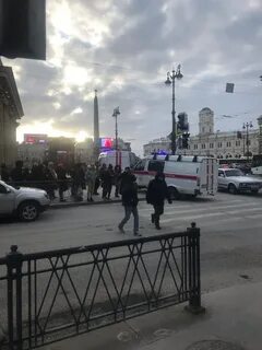 Маяковскую закрыли